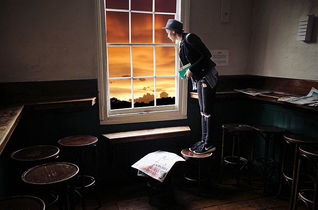 The Connection Between Dark Stools and Digestive Enzymes